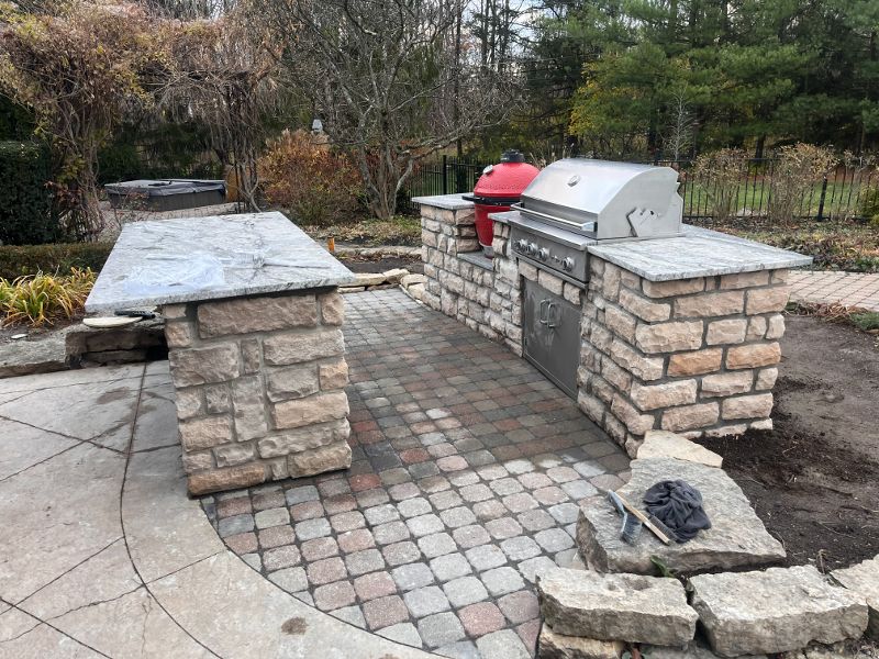 outdoor kitchen area