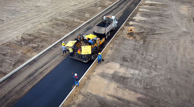 crew laying asphalt