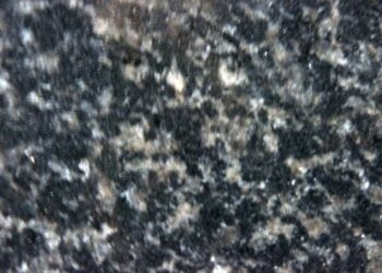 Marrone Brown 3cm granite.