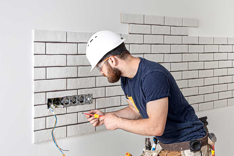 contractor servicing 
