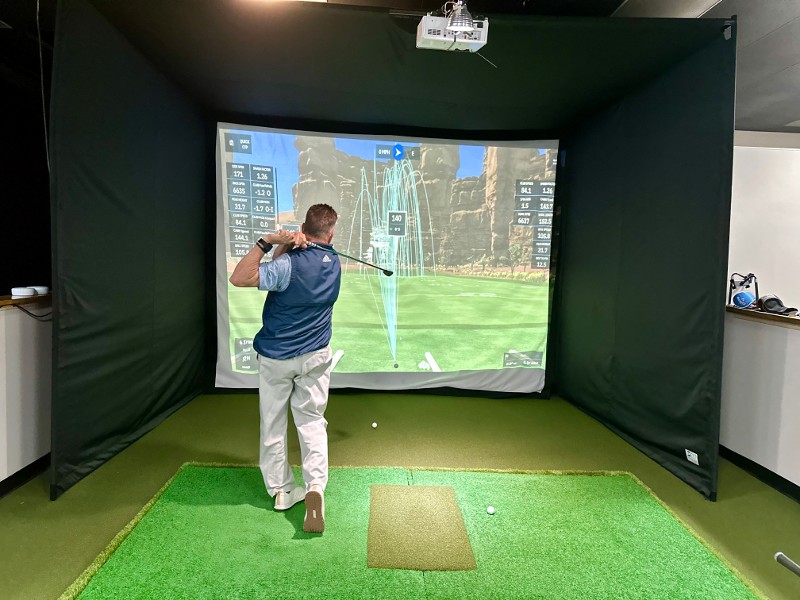 Golf Simulator Near Me | Tee It Up Indoors