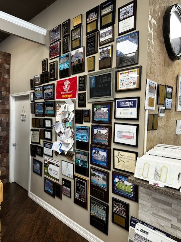 Wall of plaques