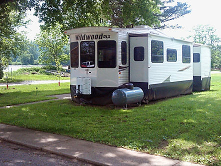 Pull-through RV site.